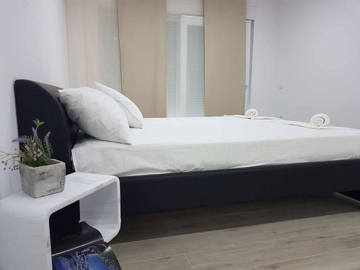 Rooms Lanterna 梅塔伊纳 外观 照片