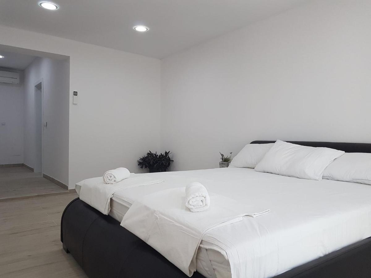 Rooms Lanterna 梅塔伊纳 外观 照片